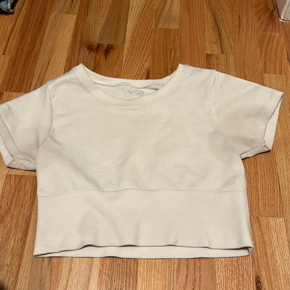 White aerie crop top